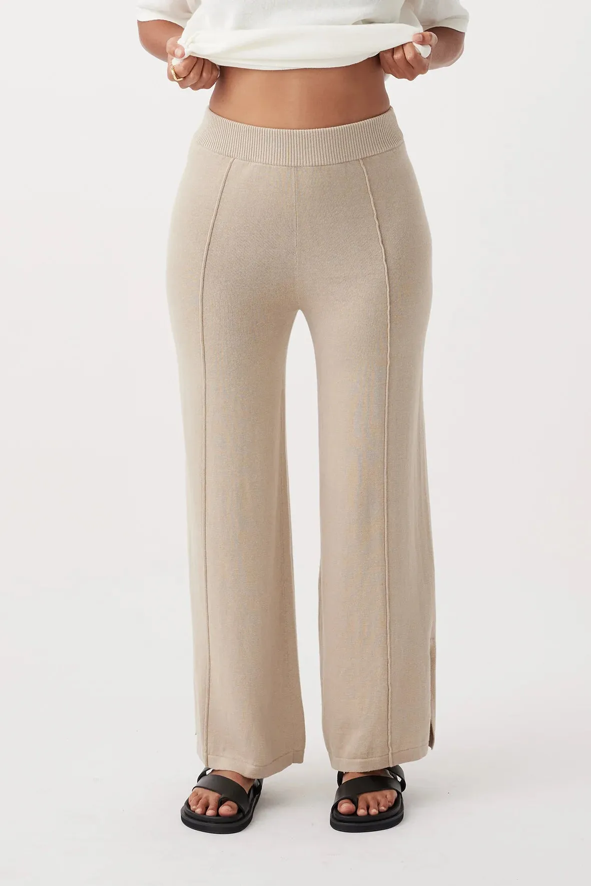 Arcaa - Ada Pant (Taupe)