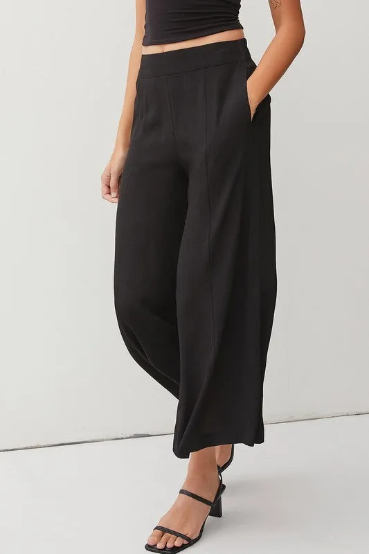 Black Flowy Pull On Wide Leg Capri Dress Pants