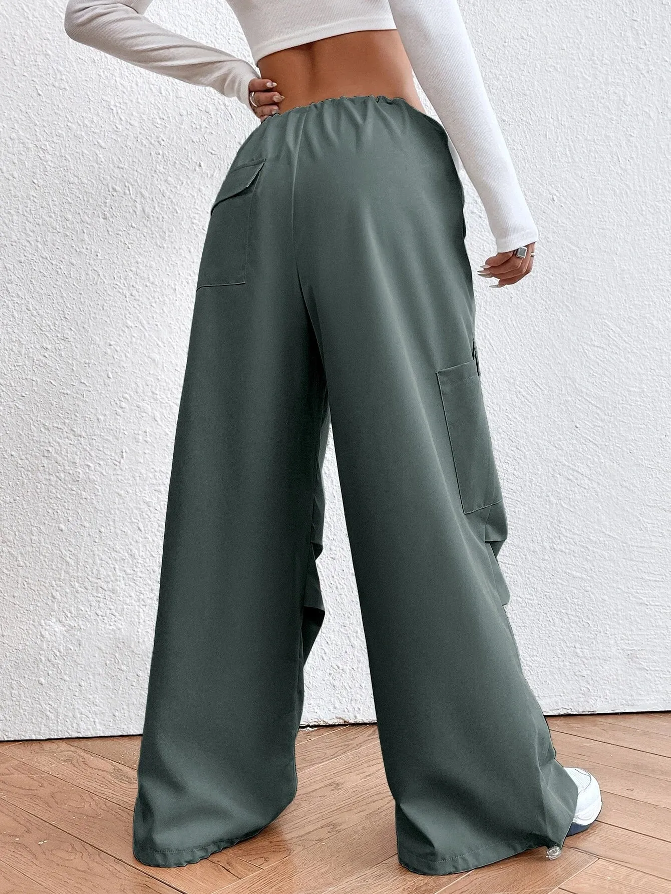 Drop Waist Regular Fit Parachute Pants