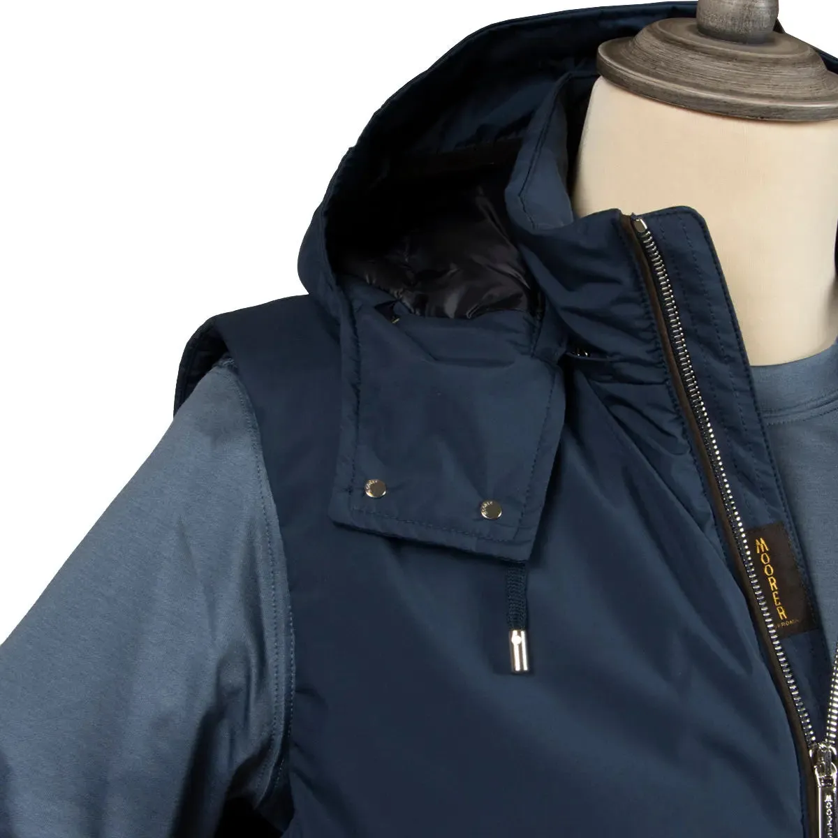 Moorer Blue 'Evan' Lightweight Down Filled Jacket