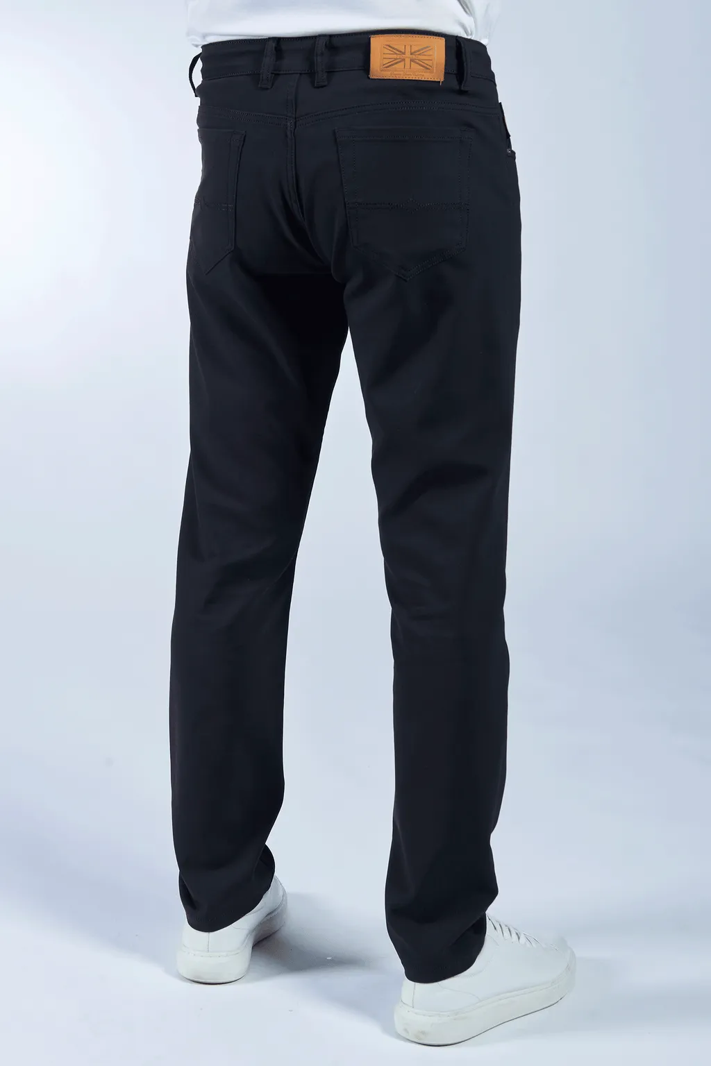 Voyager 5 Pocket Pants - Black