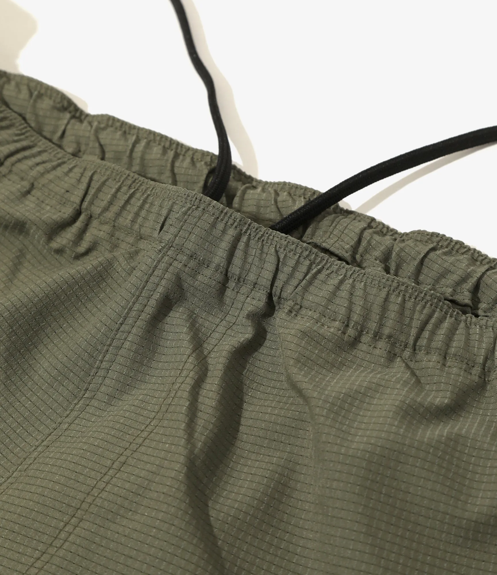 Warm Up Pant – Olive Cool Dots